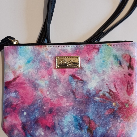 Luv Betsey by Betsey Johnson Small Crossbody Wristlet Purse Cosmos - Picture 3 of 7